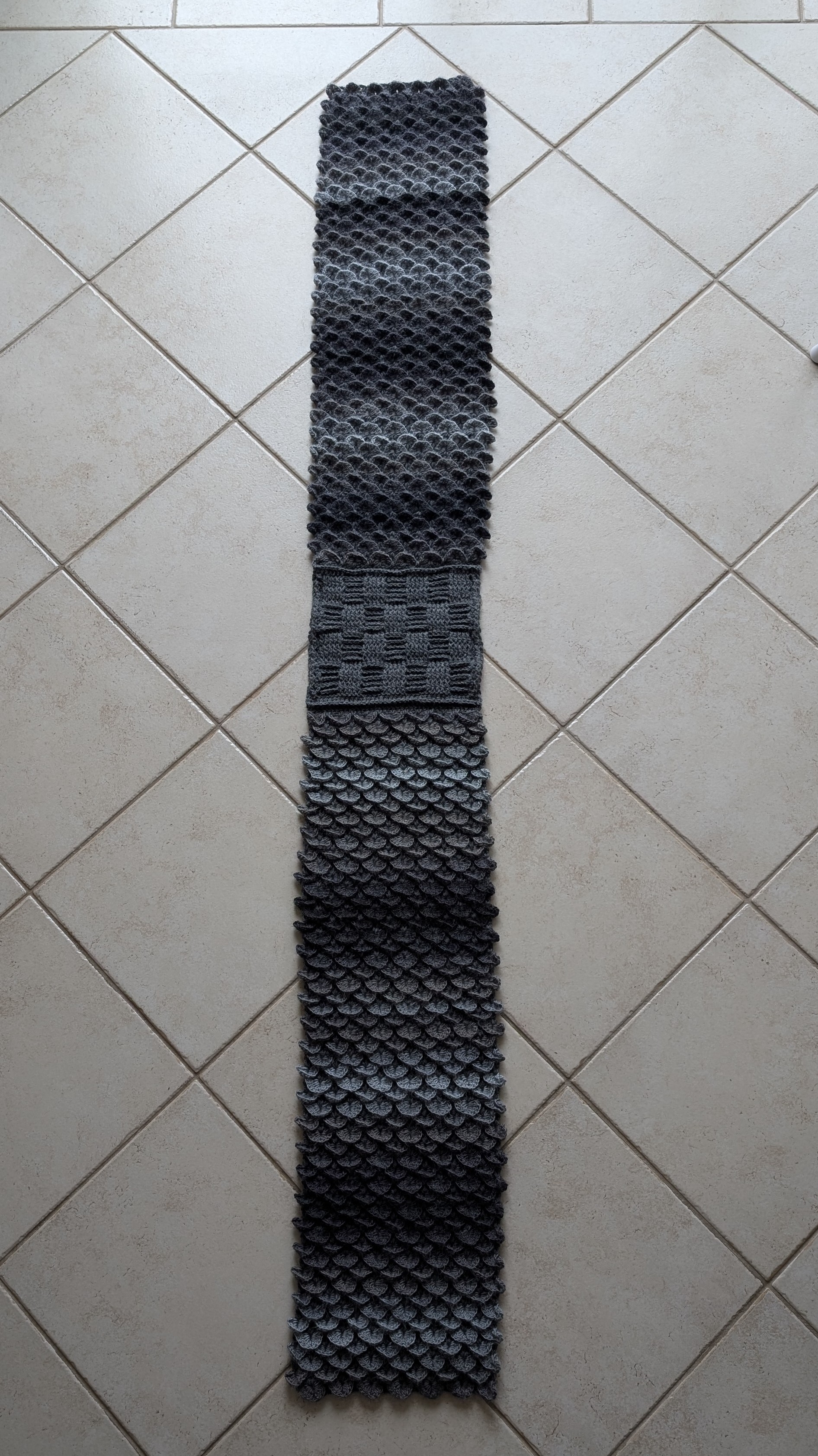 Dragon Scale Scarf